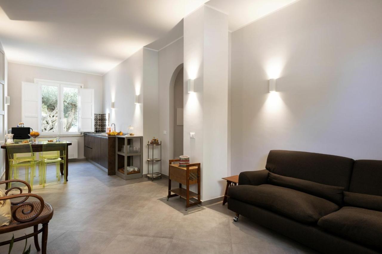 Villa Angelina - Charming Rooms & Apartments Trapani Exterior foto